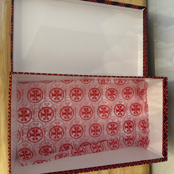 Tory Burch Orange and Purple Geometric Box - Picture 4 of 4